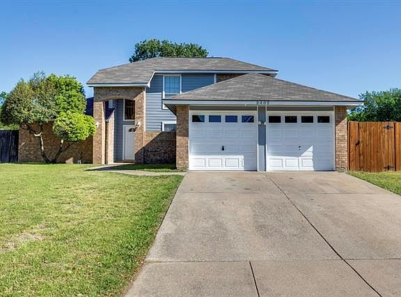3rd image of 2402 Slaton Dr