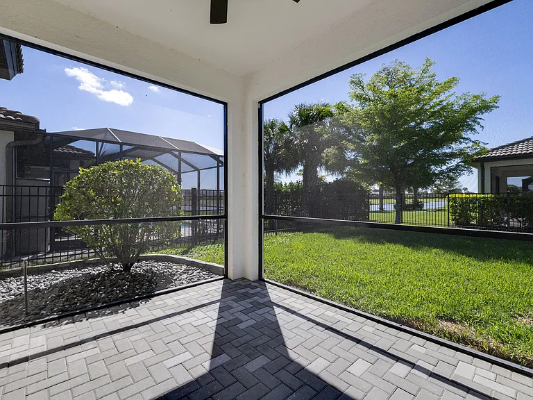 16000 Palmetto Prairie Dr — Photo 26