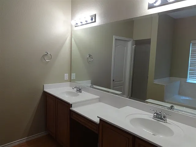 5717 Eagle Mountain Dr — Photo 11