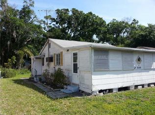 4045 43rd Ave N, Saint Petersburg, FL 33714