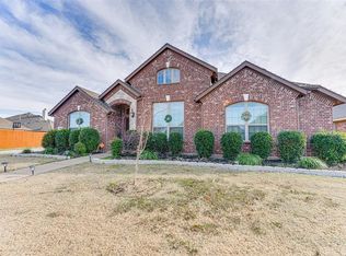 1109 Colonial Dr, Royse City, TX 75189