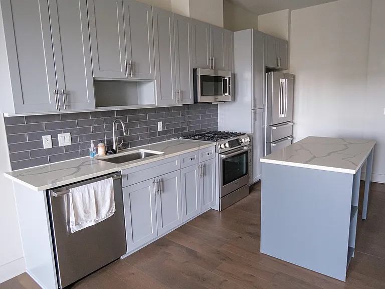 6803 Cameron Dr NW #406 — Photo 3