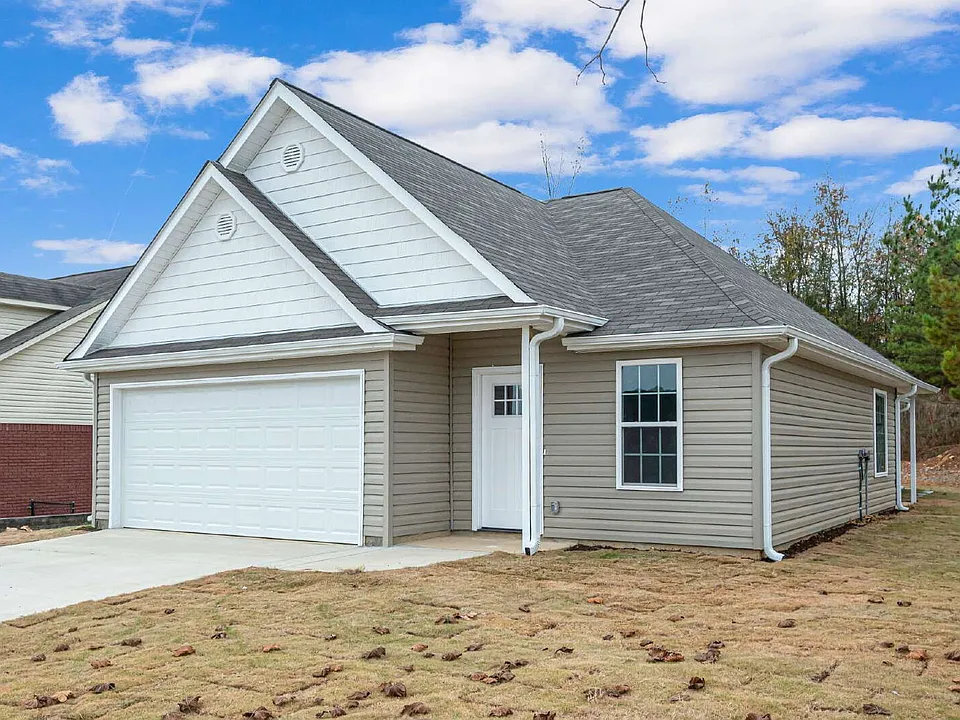 85 Smith Glen Dr
