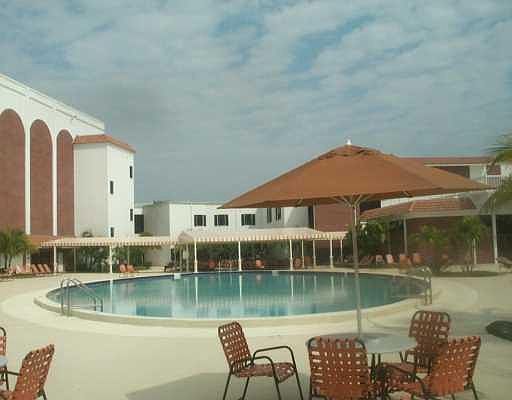 2nd image of 7 Lyndhurst A #7