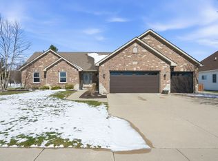 3101 Ernest Dr, Sandwich, IL 60548
