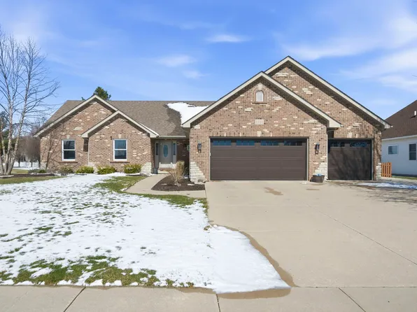 3101 Ernest Dr, Sandwich, IL 60548