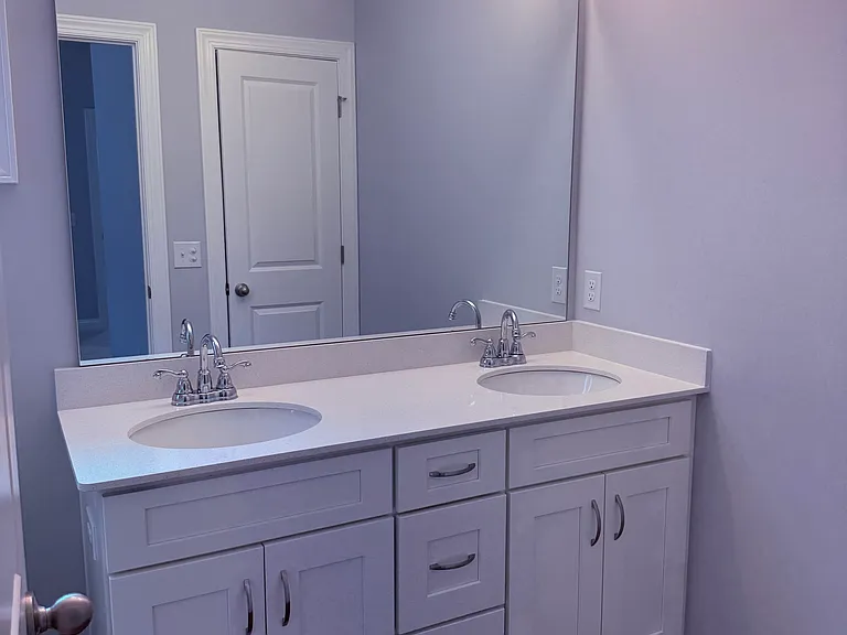 855 Bertwood Rd SW — Photo 9