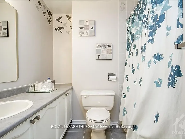 15 Peterson Pl — Photo 22