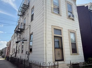 419 W 9th St APT 4, Covington, KY 41011