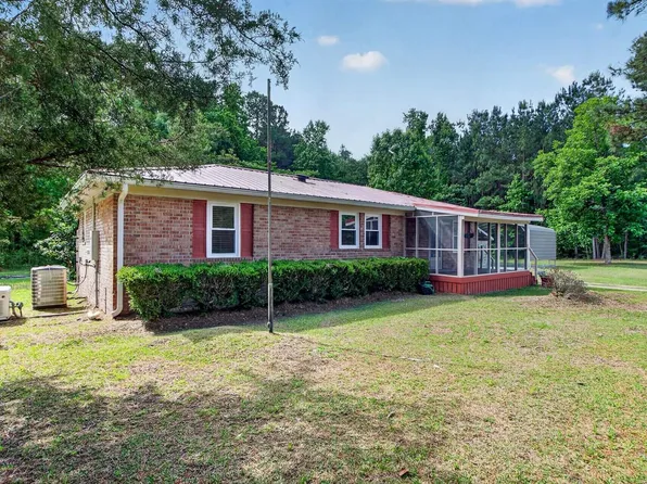 1105 County Line Rd, Cross, SC 29436