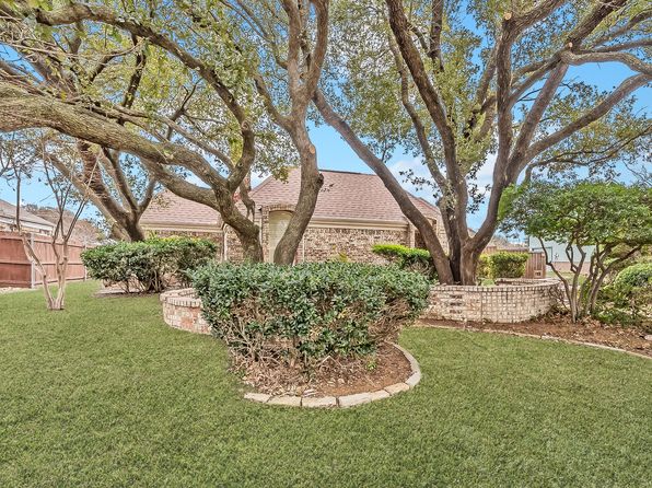 3004 Sheraton Dr, Plano, TX 75075