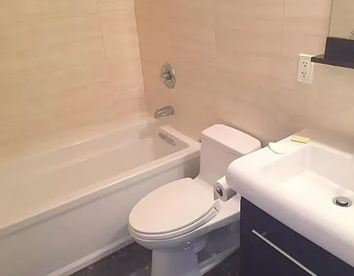 Rented by Paramount Realty Management | media 20