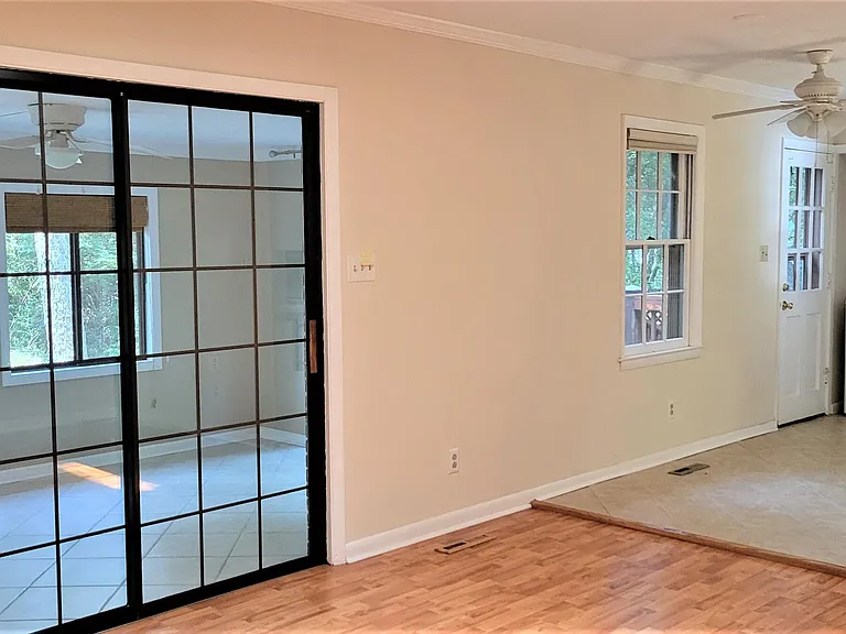 174 Boiling Springs Cir — Photo 12