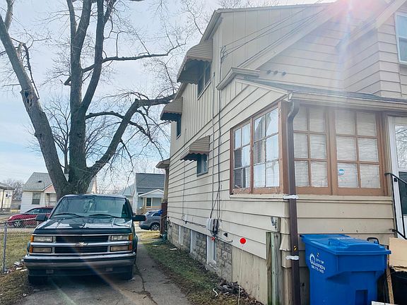 3rd image of 7267 Paige Ave