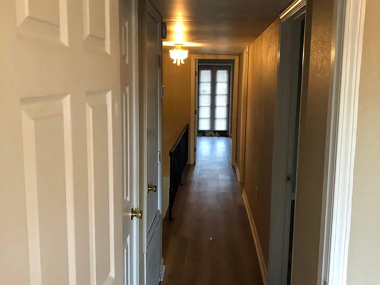 4624 Fairfield St #4624 — Photo 3