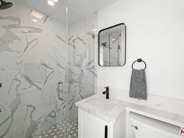 25154 Malibu Rd #2 — Photo 25