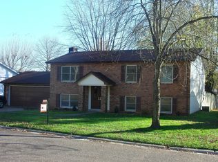 2208 Captains Dr, Washington, MO 63090
