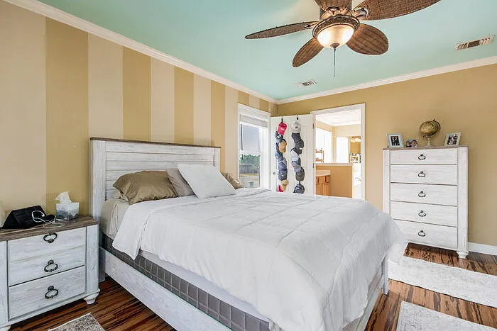 11902 Gulf Beach Hwy — Photo 44