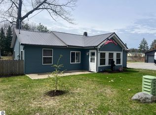 1444 Bungo Trl, Harrison, MI 48625