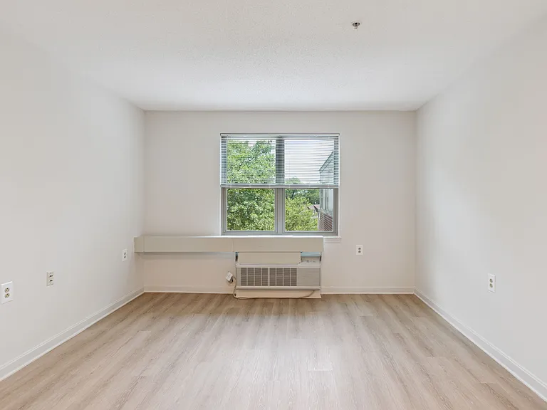 Park Heights Place - Senior Apartments 62+ — Photo 7