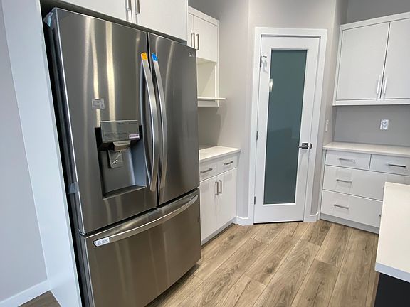 3rd image of 61 Twintree Way