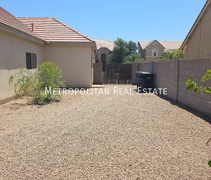 1064 S Jesse Pl — Photo 20