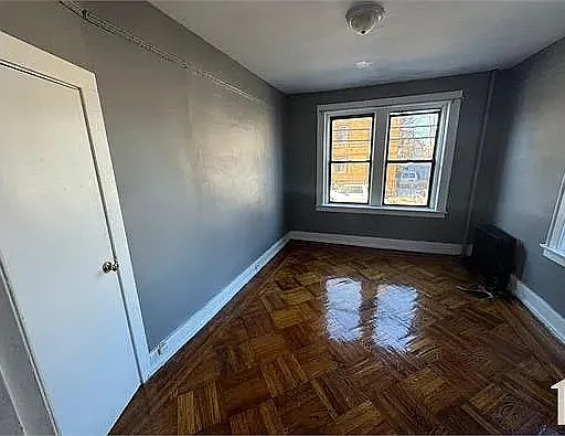 329 Park Ave #5C — Photo 2