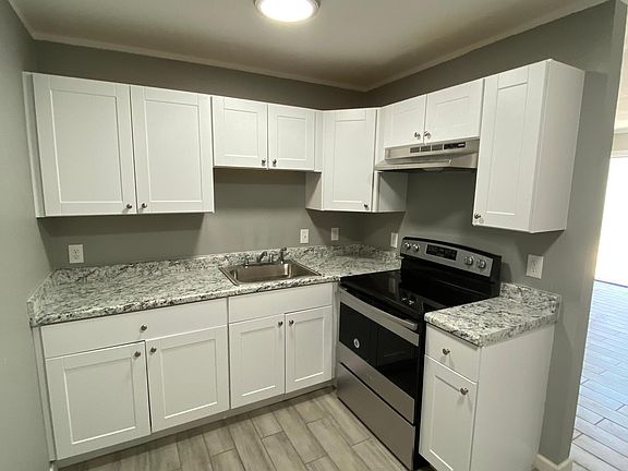 5th image of 4512 N Black Canyon Hwy #8