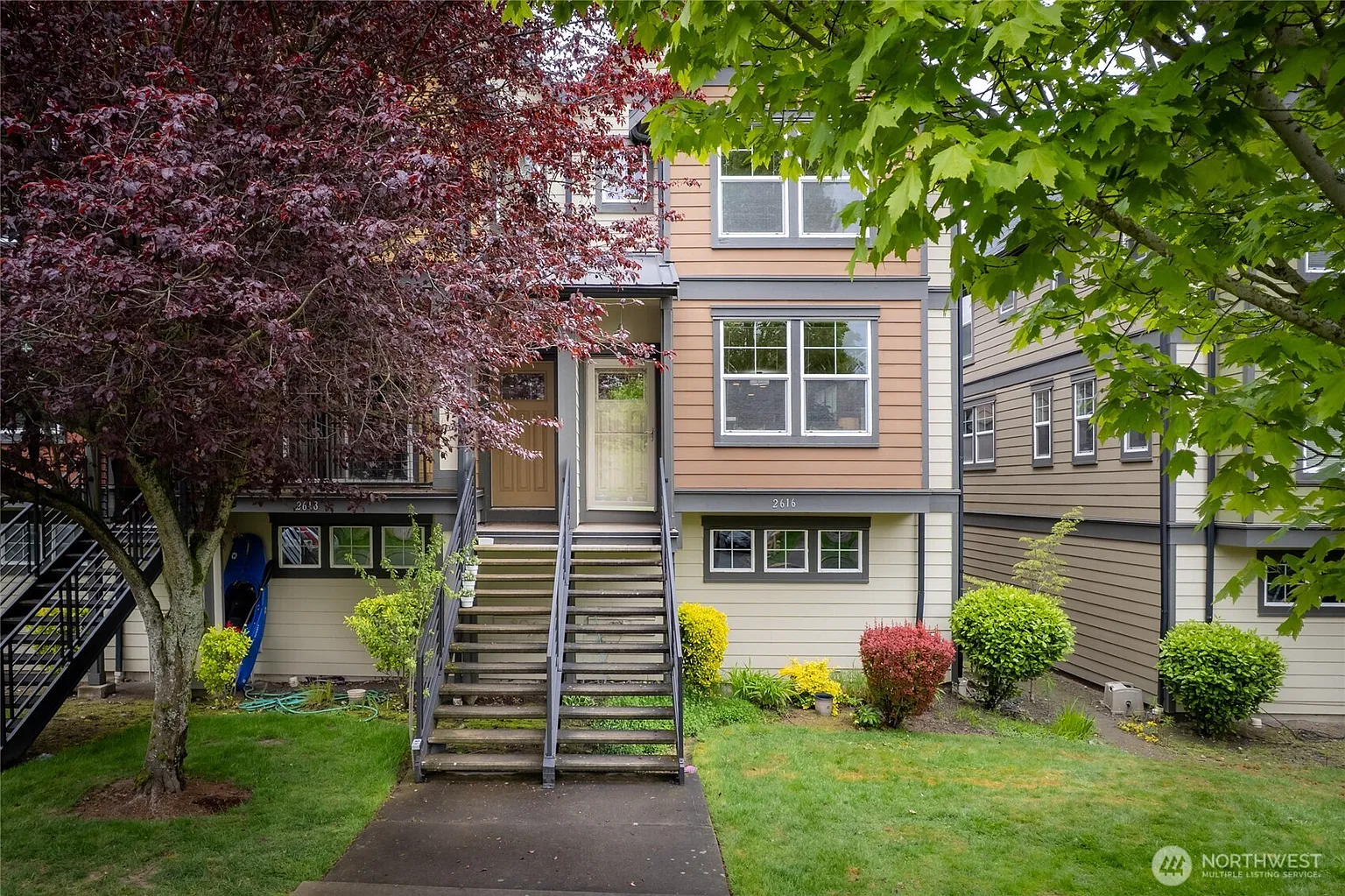 2616 SW Myrtle Street photo 1