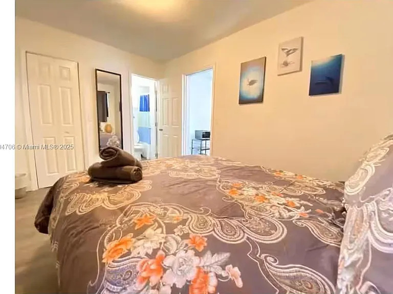 7638 N Miami Ave #2 — Photo 4