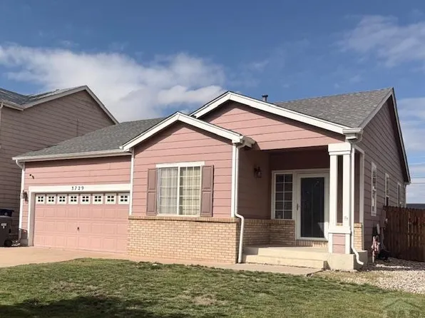 3729 Bison Ln, Pueblo, CO 81005