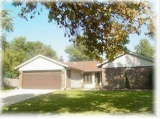 175 Kingston Ln, Bloomingdale, IL 60108