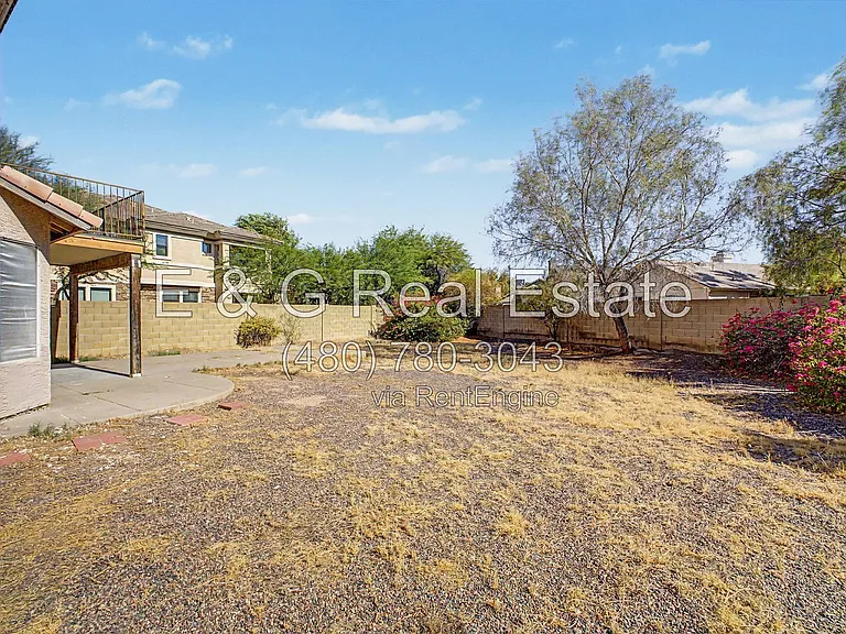 3121 E Wagoner Rd — Photo 37