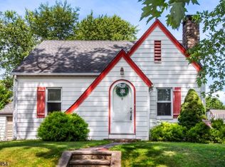 55 Fairfield Rd, Fairfield, NJ 07004