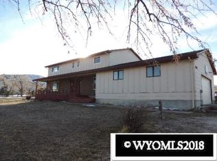 4524 Skyline Rd, Casper, WY 82604