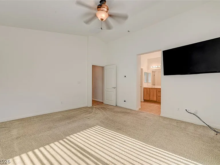 5921 Altissimo St — Photo 41