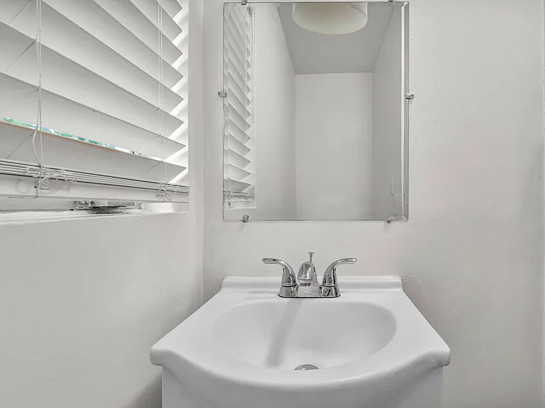 1787 Tanglewood Dr — Photo 19