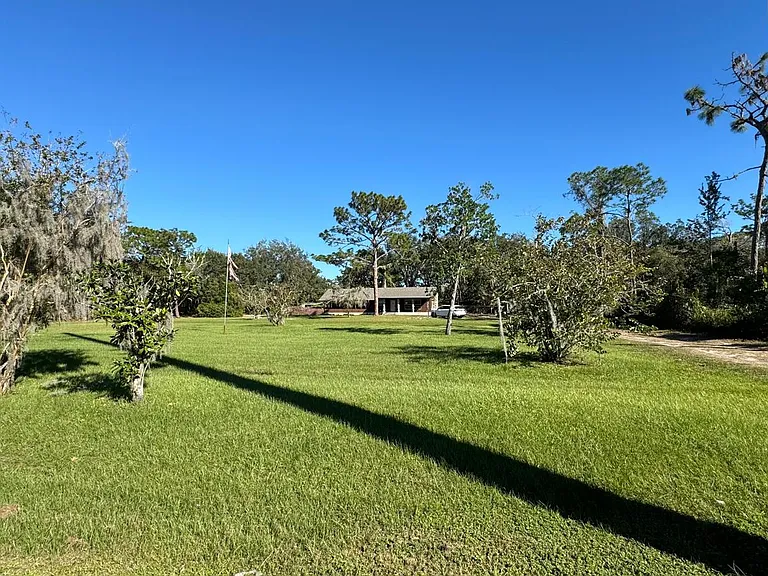 2565 Absher Rd — Photo 5