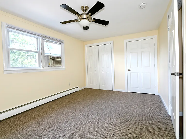 47 Van Dyke St #2 — Photo 15