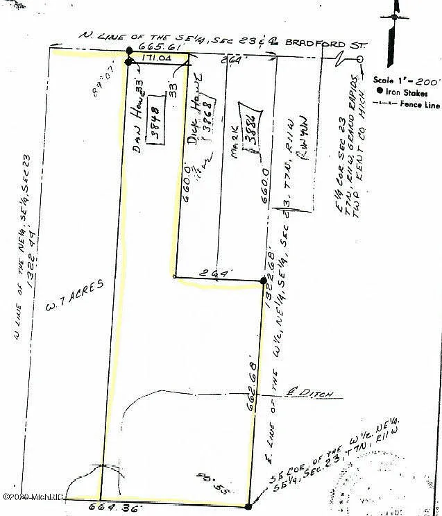 3848 Bradford St NE photo 1