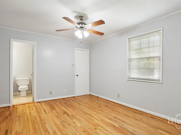 317 Oxford Dr — Photo 24