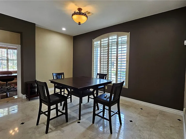 2101 Grand Island Ct — Photo 31