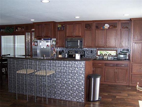 2nd image of 8525 Private Road 2402