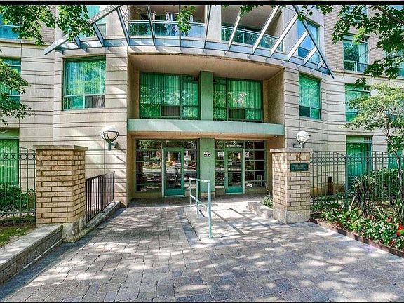 5th image of 8 Pemberton Ave #705