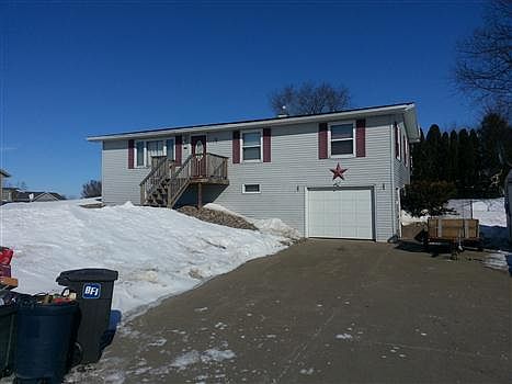 1st image of 503 Jean St