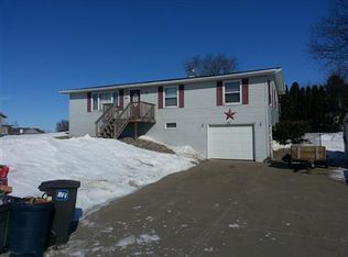 503 Jean St, Cuba City, WI 53807