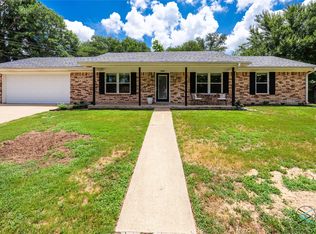 101 Linda Ln, Athens, TX 75751