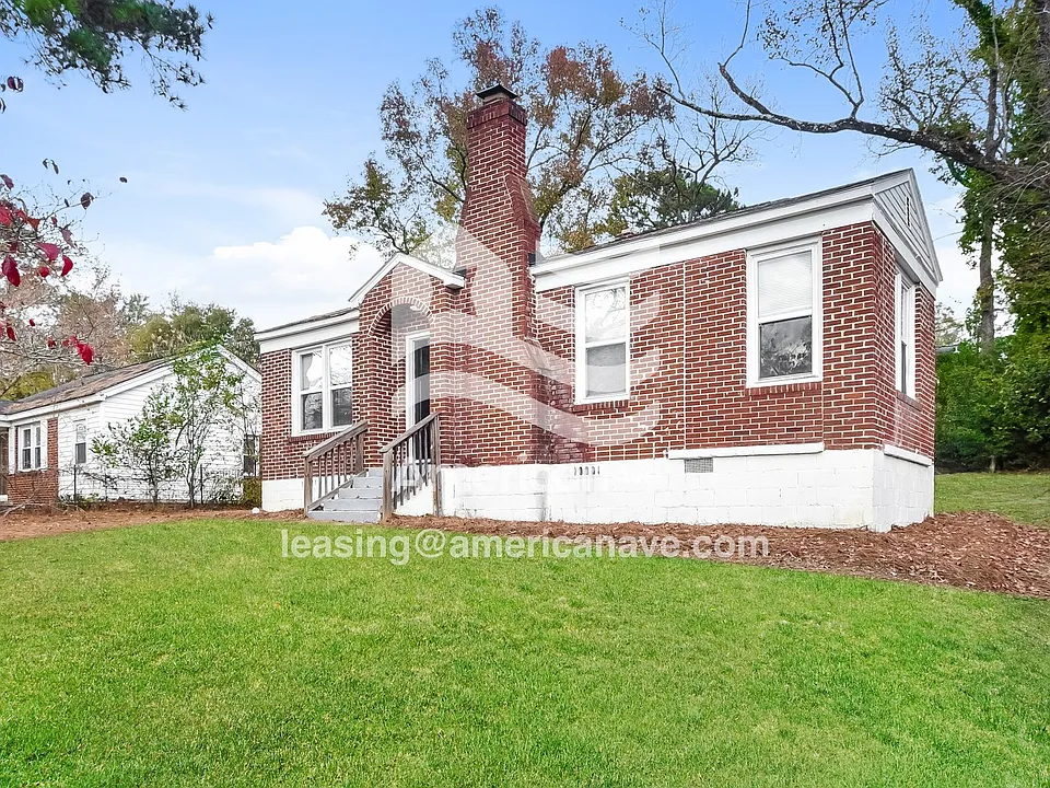3028 Richfield Dr