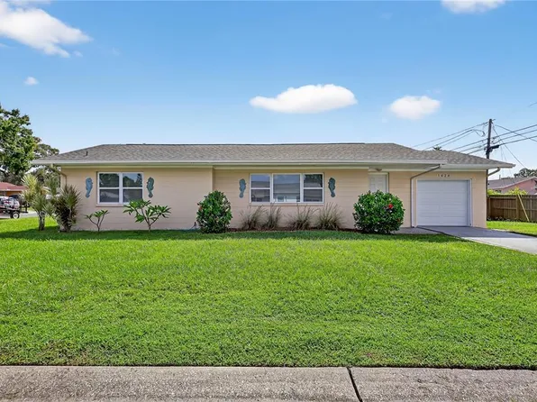 1424 York St S, Gulfport, FL 33707