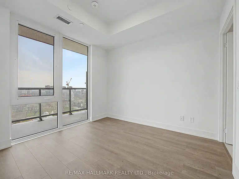 308 Jarvis St #1711 — Photo 8